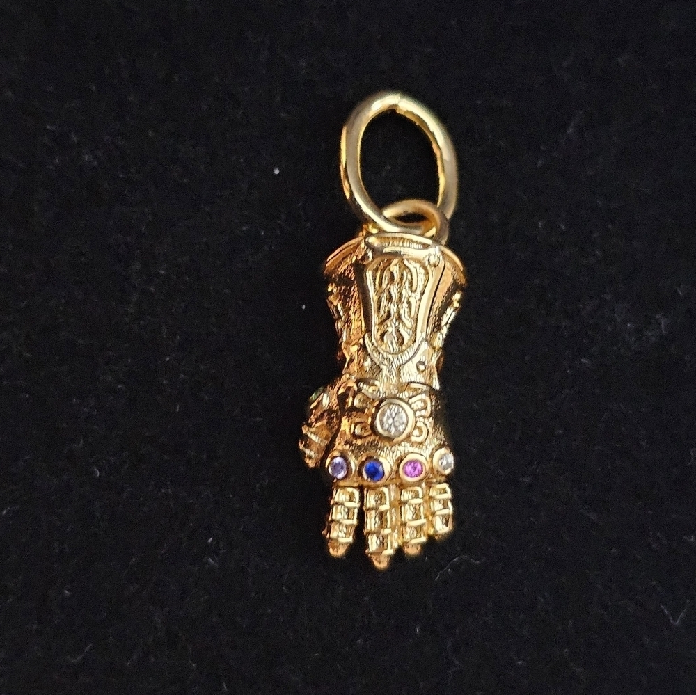 S925 Sterling Silver Infinity Gauntlet Charm